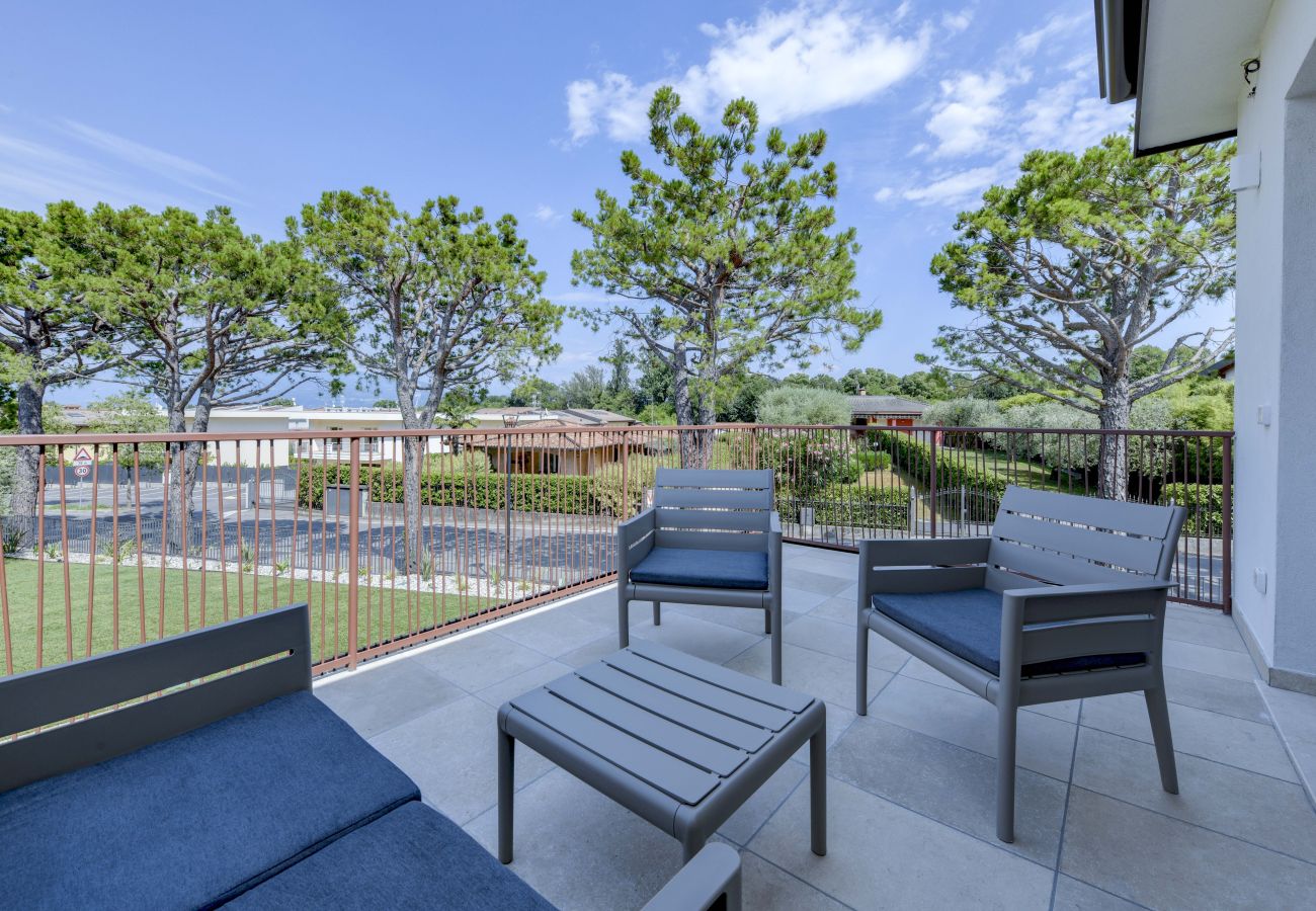 Terraced House in Manerba del Garda - Gardaliva 6 by the  The lake