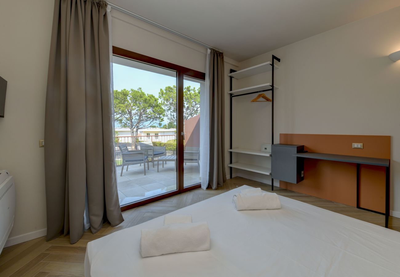 Terraced House in Manerba del Garda - Gardaliva 7 by the Lake