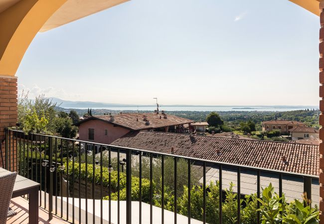 Apartment in Polpenazze del Garda - Appartamento Amore Apartment in Polpenazze del Garda - Appartamento Amore