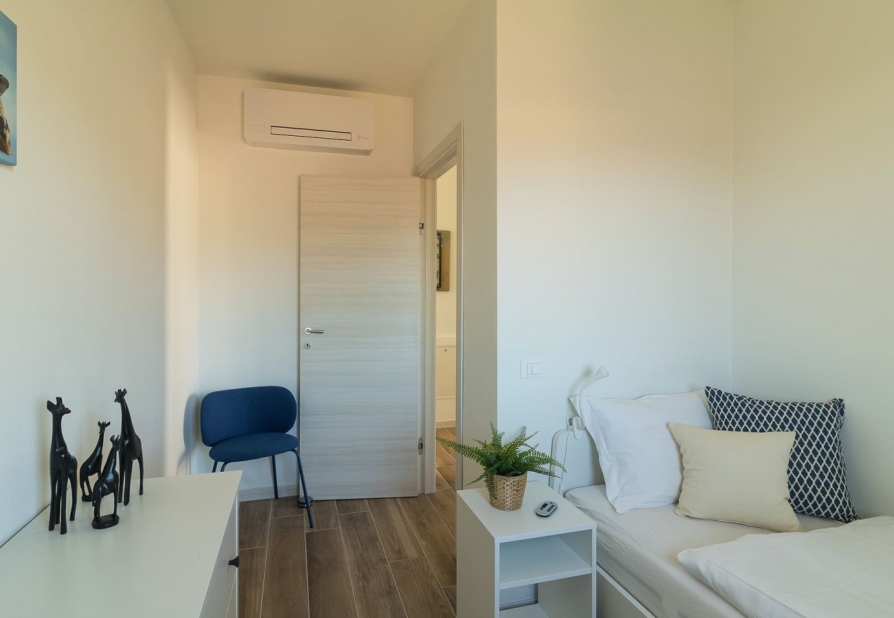 Villa in Manerba del Garda - Villa Fortuna al Lago by Garda FeWo