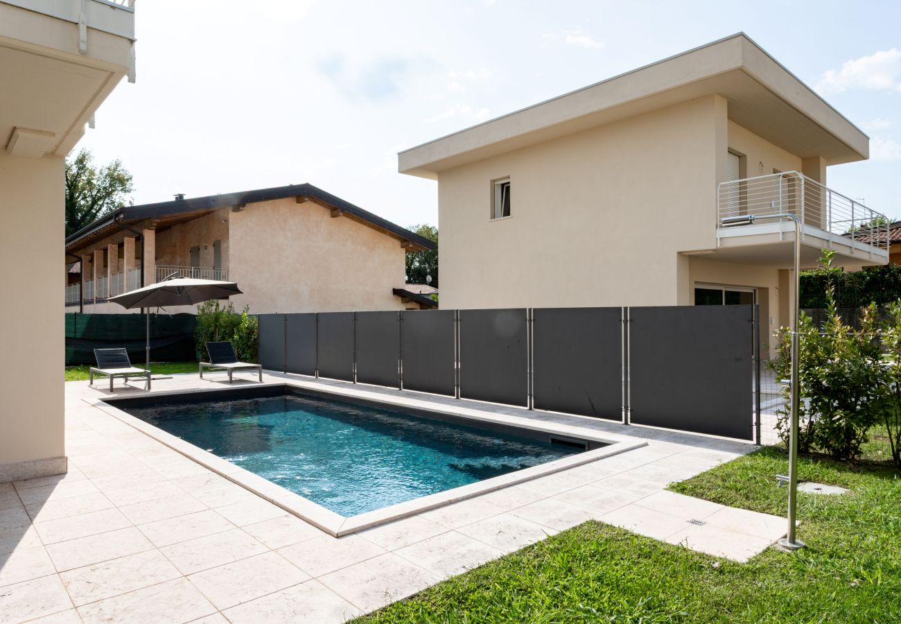 Villa in Manerba del Garda - Villa Fortuna al Lago by Garda FeWo