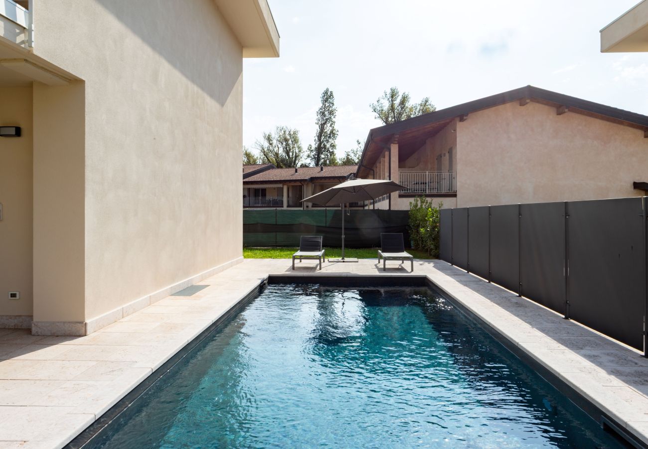 Villa in Manerba del Garda - Villa Fortuna al Lago by Garda FeWo