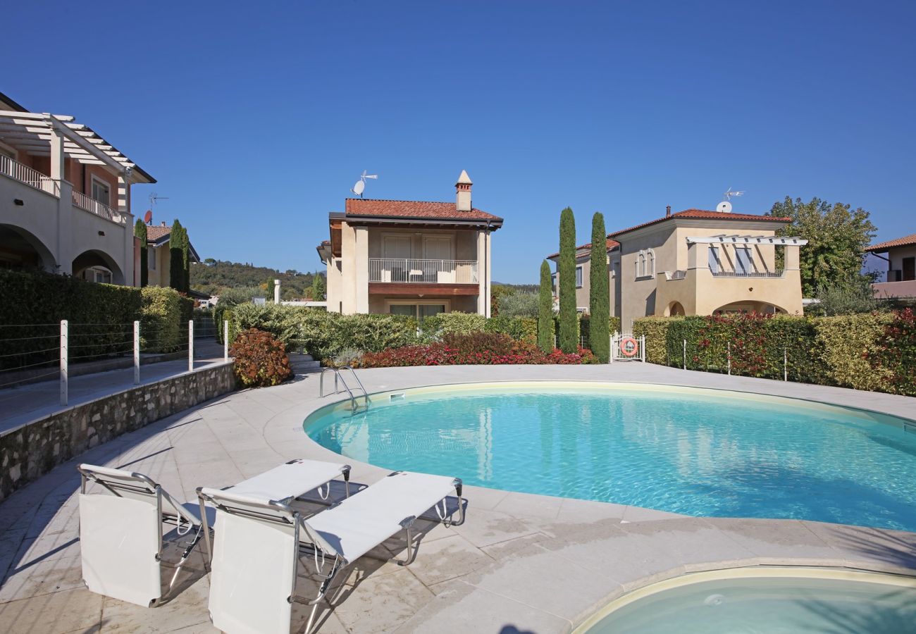 Apartment in Manerba del Garda - Casa Klimt by Garda FeWo