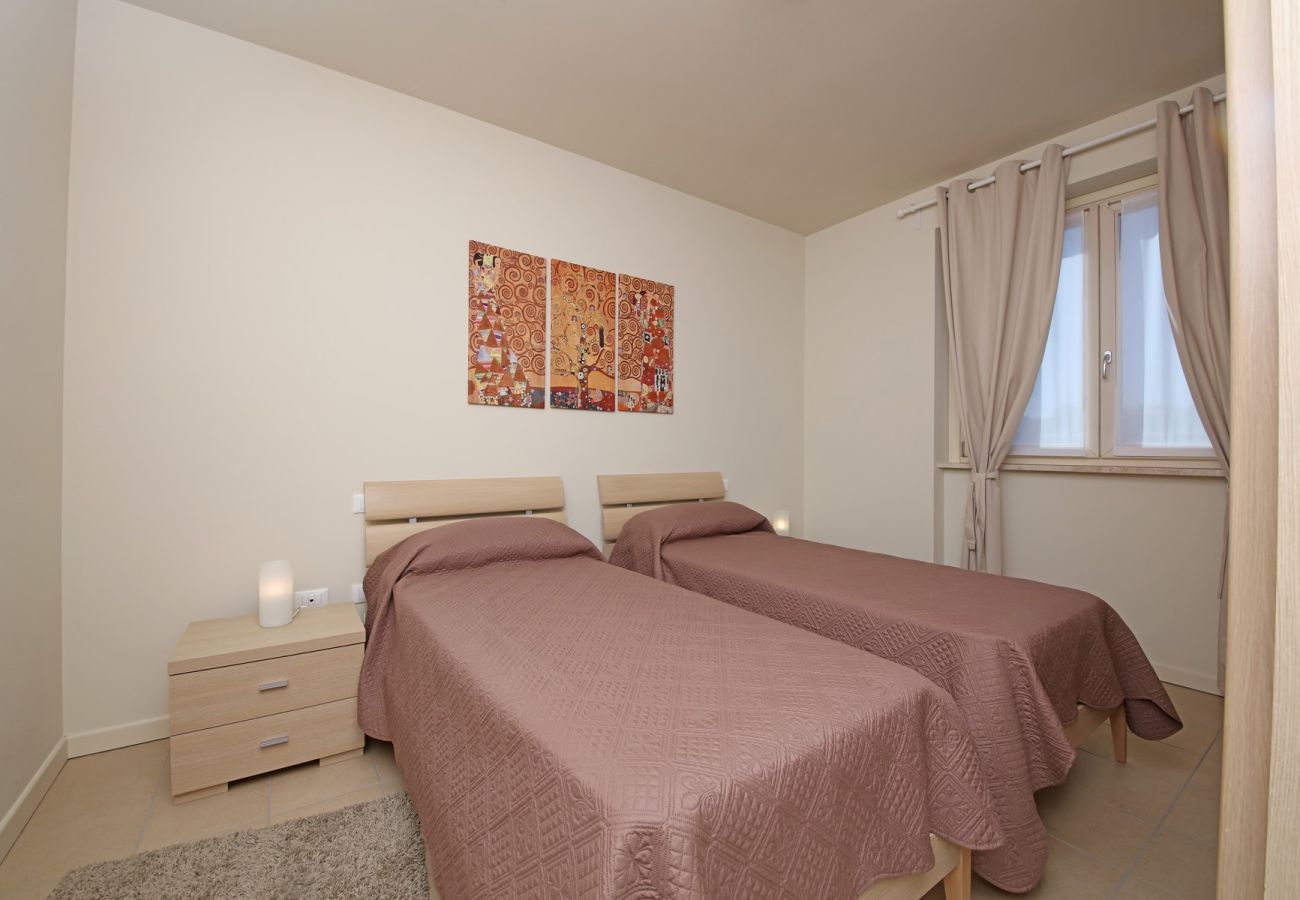 Apartment in Manerba del Garda - Casa Klimt by Garda FeWo