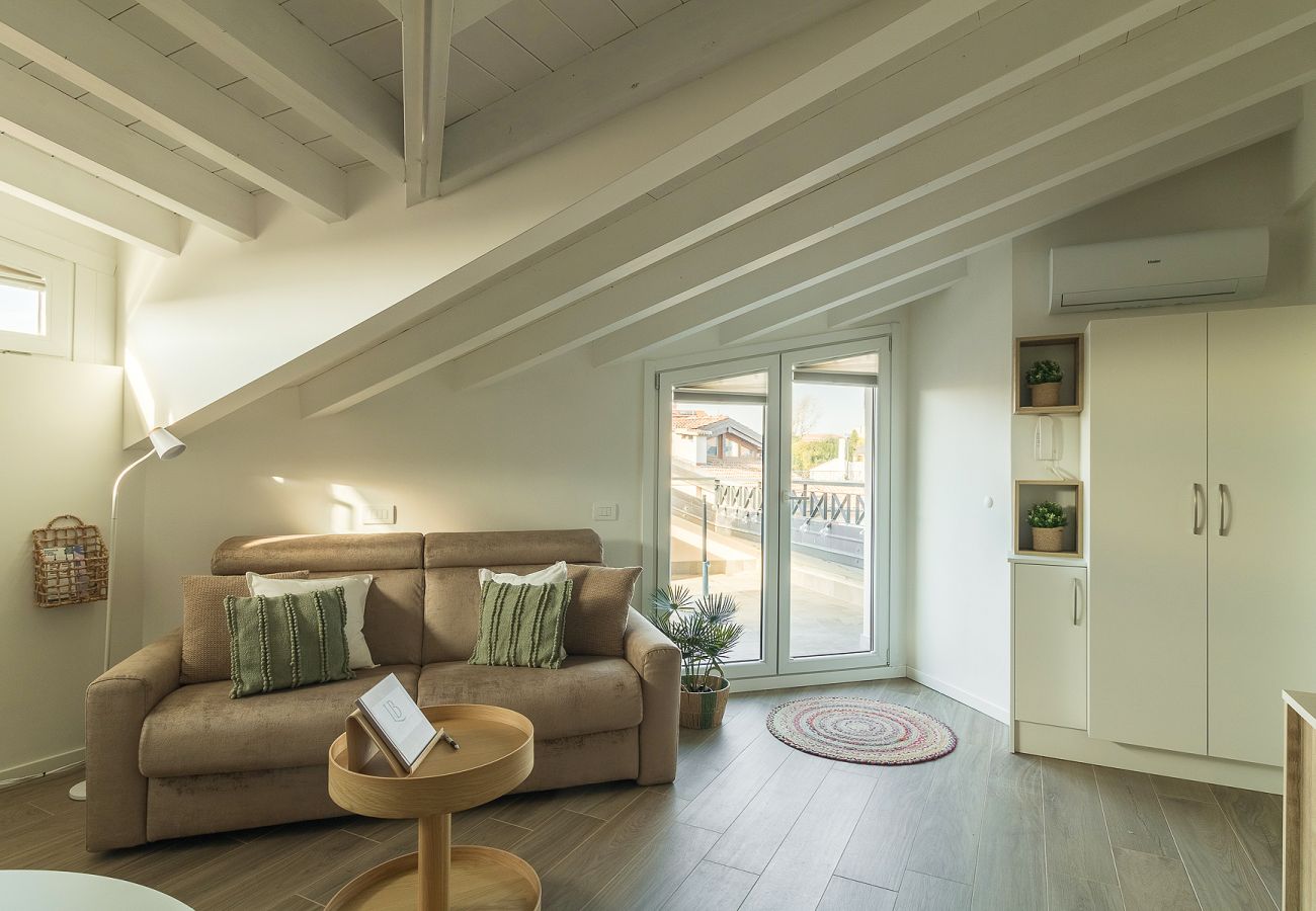 Apartment in Moniga del Garda - Brezza sul Lago by Garda FeWo