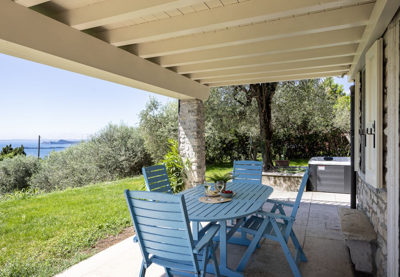 Apartment in Toscolano-Maderno - Cà Pietra by Garda FeWo