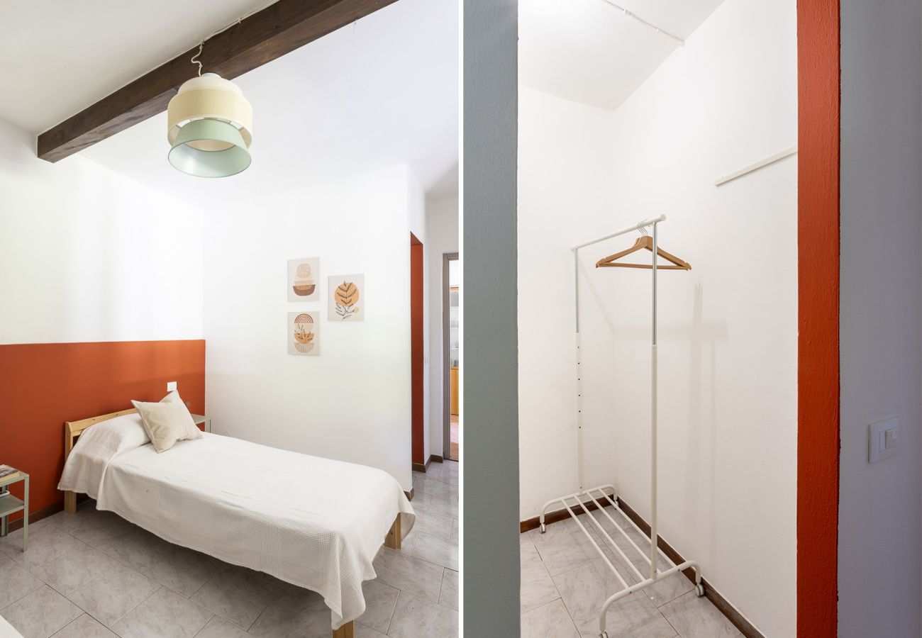 Chalet in Salò - Villetta Paradiso by Garda FeWo