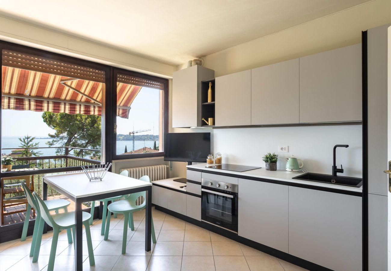 Apartment in Gardone Riviera - Latte & Menta by Garda FeWo