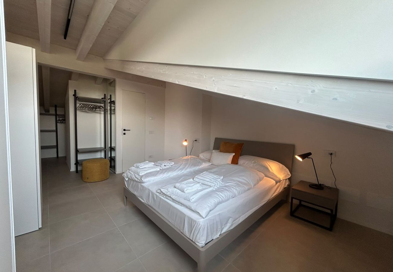 Residence in Puegnago sul Garda - Casa Franzosi- 3 Sensi
