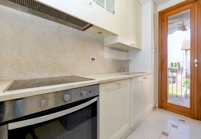 Appartamento a Sirmione - 74 Desenzanoloft Eden LAKE VIEW AND PRIVATE BEACH Appartamento a Sirmione - 74 Desenzanoloft Eden LAKE VIEW AND PRIVATE BEACH
