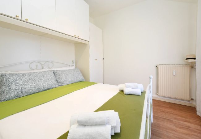 Appartamento a Sirmione - 74 Desenzanoloft Eden LAKE VIEW AND PRIVATE BEACH Appartamento a Sirmione - 74 Desenzanoloft Eden LAKE VIEW AND PRIVATE BEACH