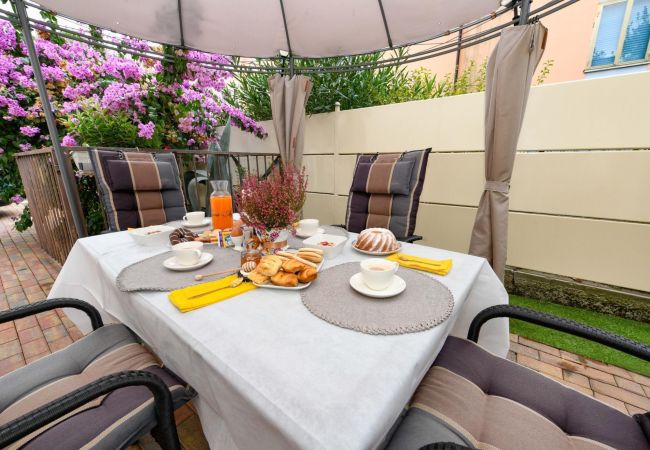 Appartamento a Desenzano del Garda - 45 - Garden and Pool in Desenzano centrum Appartamento a Desenzano del Garda - 45 - Garden and Pool in Desenzano centrum