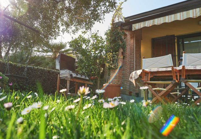 Appartamento a Moniga del Garda - Guesthouse Vaja Appartamento a Moniga del Garda - Guesthouse Vaja