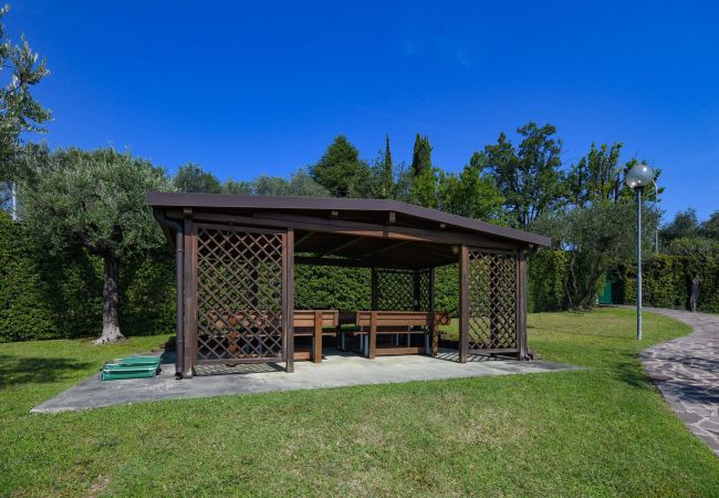 Appartamento a Moniga del Garda - Guesthouse Vaja Appartamento a Moniga del Garda - Guesthouse Vaja