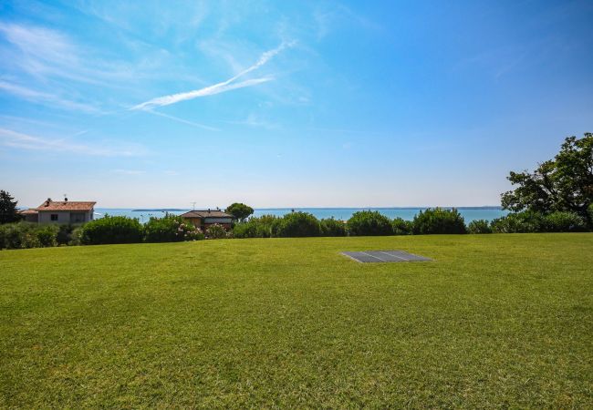 Appartamento a Moniga del Garda - Guesthouse Vaja Appartamento a Moniga del Garda - Guesthouse Vaja