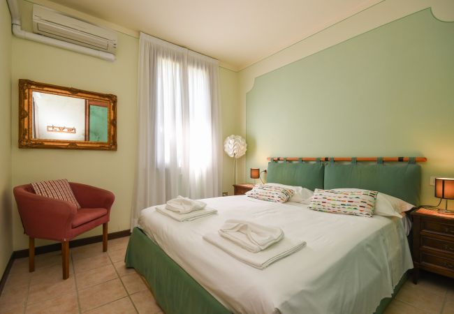 Appartamento a Moniga del Garda - Guesthouse Vaja Appartamento a Moniga del Garda - Guesthouse Vaja