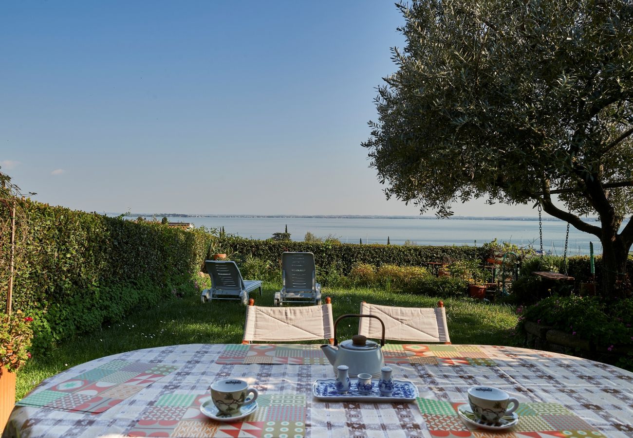 Appartamento a Moniga del Garda - Guesthouse Vaja Appartamento a Moniga del Garda - Guesthouse Vaja