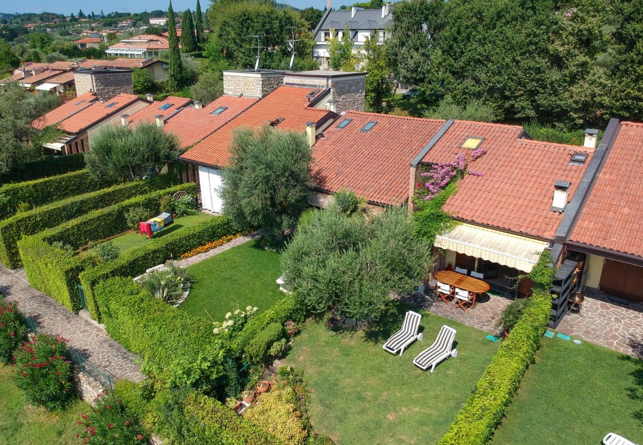 Appartamento a Moniga del Garda - Guesthouse Vaja Appartamento a Moniga del Garda - Guesthouse Vaja