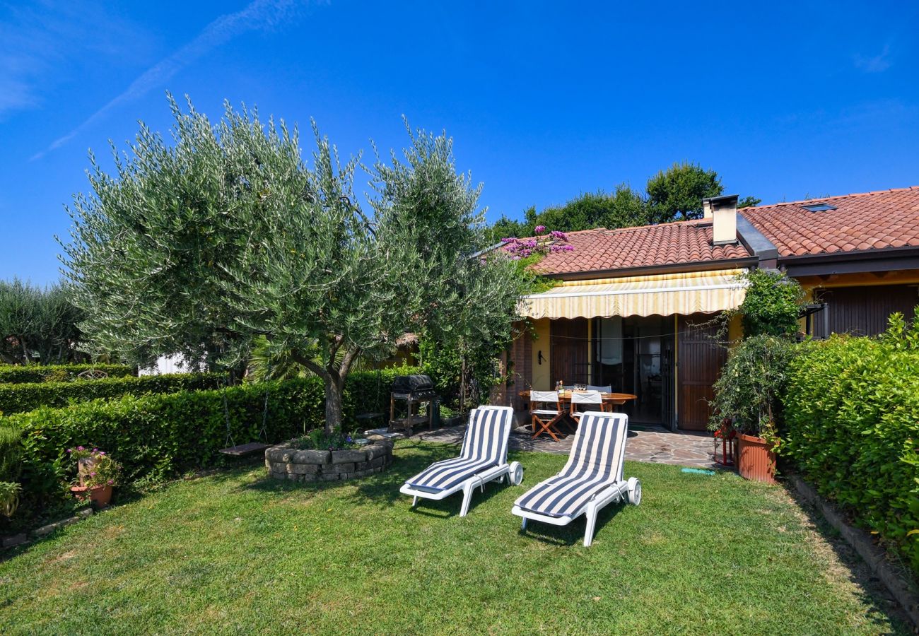 Appartamento a Moniga del Garda - Guesthouse Vaja Appartamento a Moniga del Garda - Guesthouse Vaja