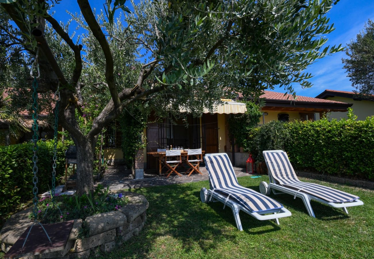 Appartamento a Moniga del Garda - Guesthouse Vaja Appartamento a Moniga del Garda - Guesthouse Vaja