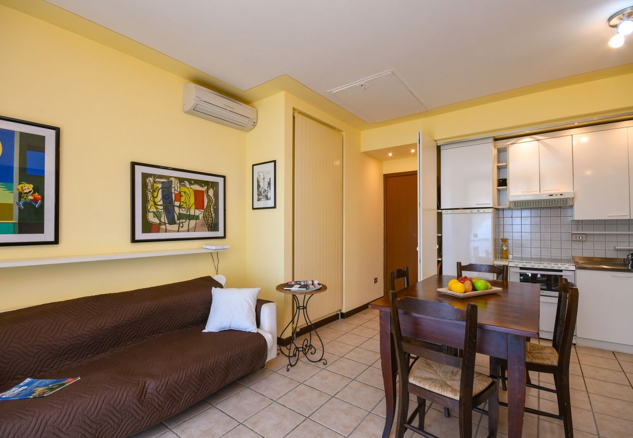 Appartamento a Moniga del Garda - Guesthouse Vaja Appartamento a Moniga del Garda - Guesthouse Vaja