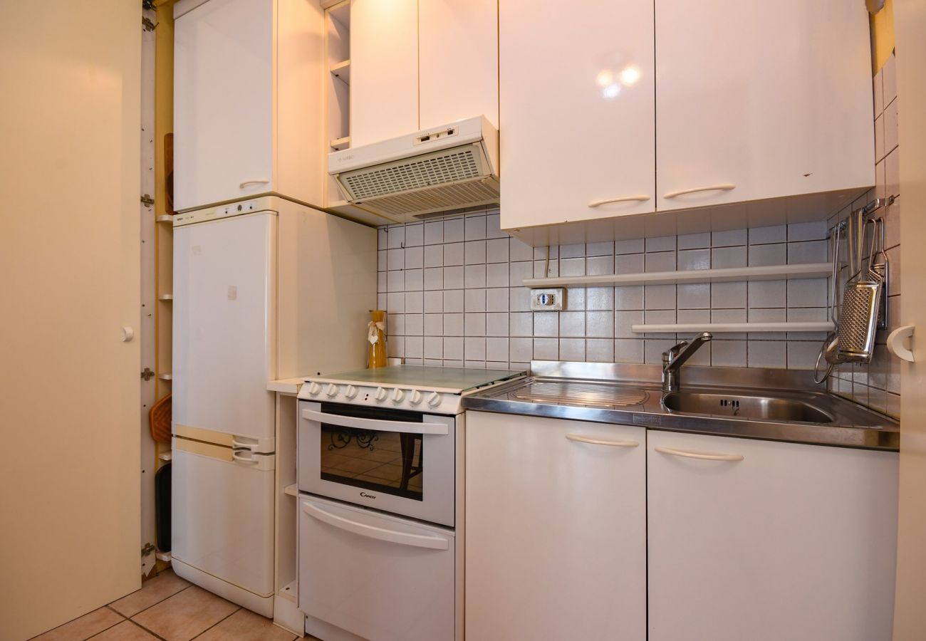 Appartamento a Moniga del Garda - Guesthouse Vaja Appartamento a Moniga del Garda - Guesthouse Vaja