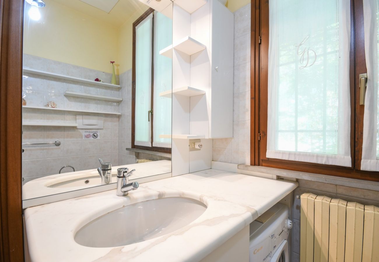 Appartamento a Moniga del Garda - Guesthouse Vaja Appartamento a Moniga del Garda - Guesthouse Vaja