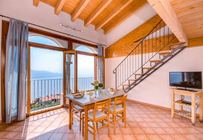 Appartamento a Tignale - Riel 1 by Garda FeWo Appartamento a Tignale - Riel 1 by Garda FeWo