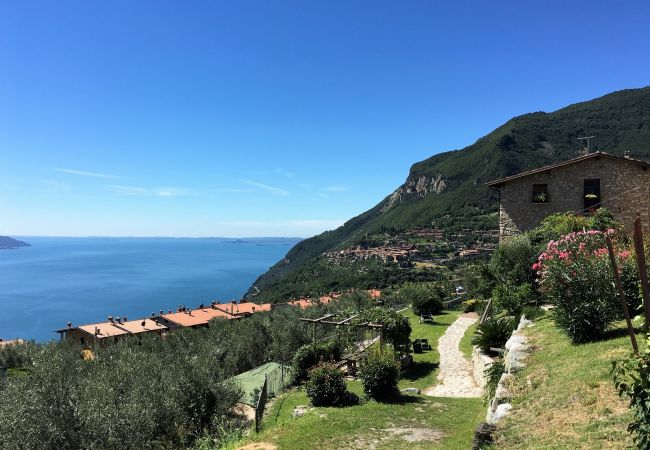 Appartamento a Tignale - Riel 4 by Garda FeWo Appartamento a Tignale - Riel 4 by Garda FeWo