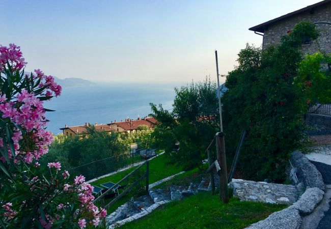 Appartamento a Tignale - Riel 4 by Garda FeWo Appartamento a Tignale - Riel 4 by Garda FeWo