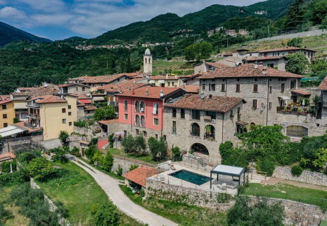 Appartamento a Tignale - Riel 4 by Garda FeWo Appartamento a Tignale - Riel 4 by Garda FeWo