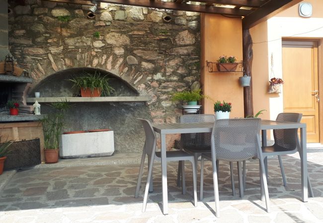 Studio a Gargnano - Casa Tatiana by Garda FeWo Studio a Gargnano - Casa Tatiana by Garda FeWo