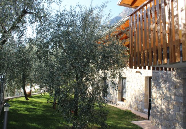 Appartamento a Limone sul Garda - Ai Ruck 2 by Garda FeWo Appartamento a Limone sul Garda - Ai Ruck 2 by Garda FeWo