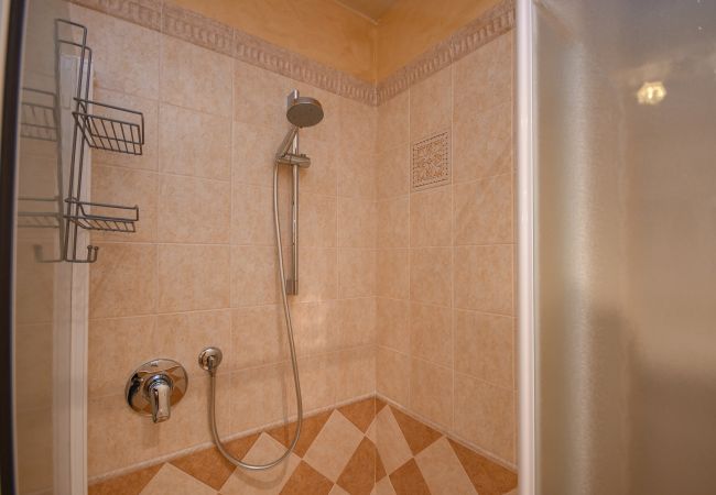 Appartamento a Tignale - Principe - adults only apartment Appartamento a Tignale - Principe - adults only apartment
