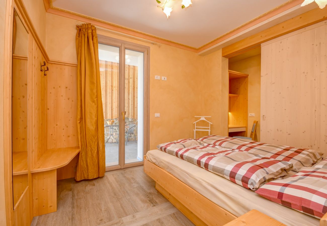 Appartamento a Tignale - Principe - adults only apartment