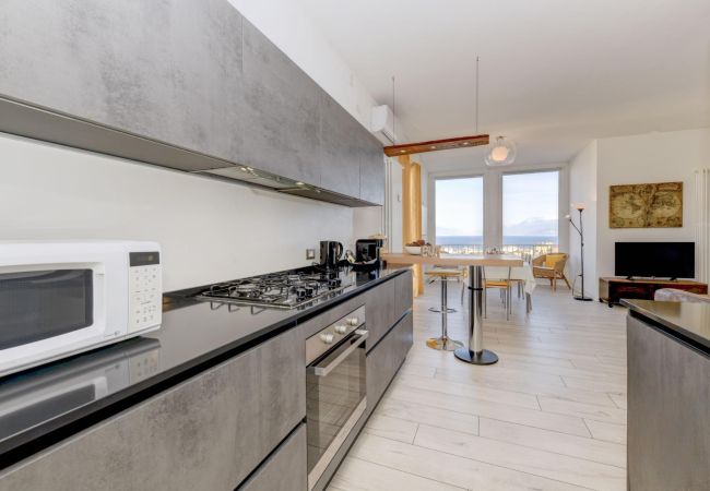 Appartamento a Desenzano del Garda - 46 -La Finestra sul Lago Appartamento a Desenzano del Garda - 46 -La Finestra sul Lago