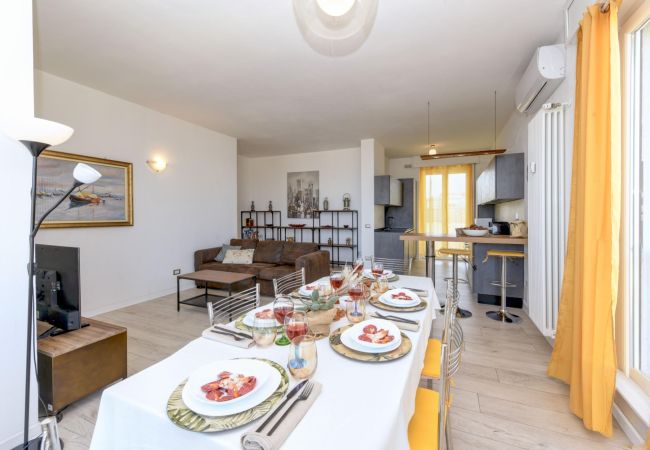 Appartamento a Desenzano del Garda - 46 -La Finestra sul Lago Appartamento a Desenzano del Garda - 46 -La Finestra sul Lago