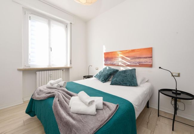 Appartamento a Desenzano del Garda - 46 -La Finestra sul Lago Appartamento a Desenzano del Garda - 46 -La Finestra sul Lago