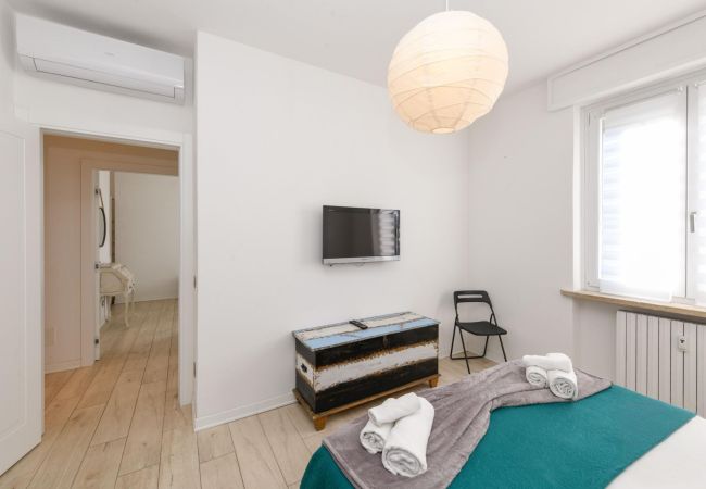 Appartamento a Desenzano del Garda - 46 -La Finestra sul Lago Appartamento a Desenzano del Garda - 46 -La Finestra sul Lago