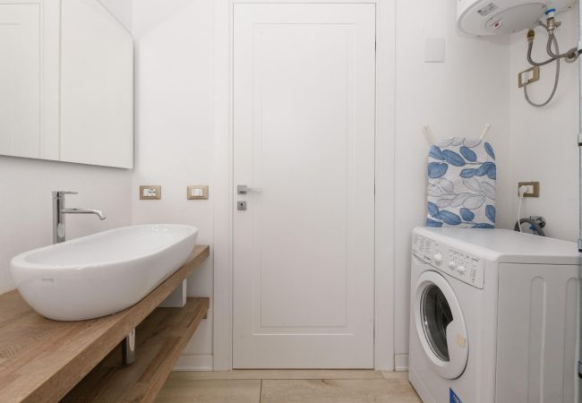 Appartamento a Desenzano del Garda - 46 -La Finestra sul Lago Appartamento a Desenzano del Garda - 46 -La Finestra sul Lago