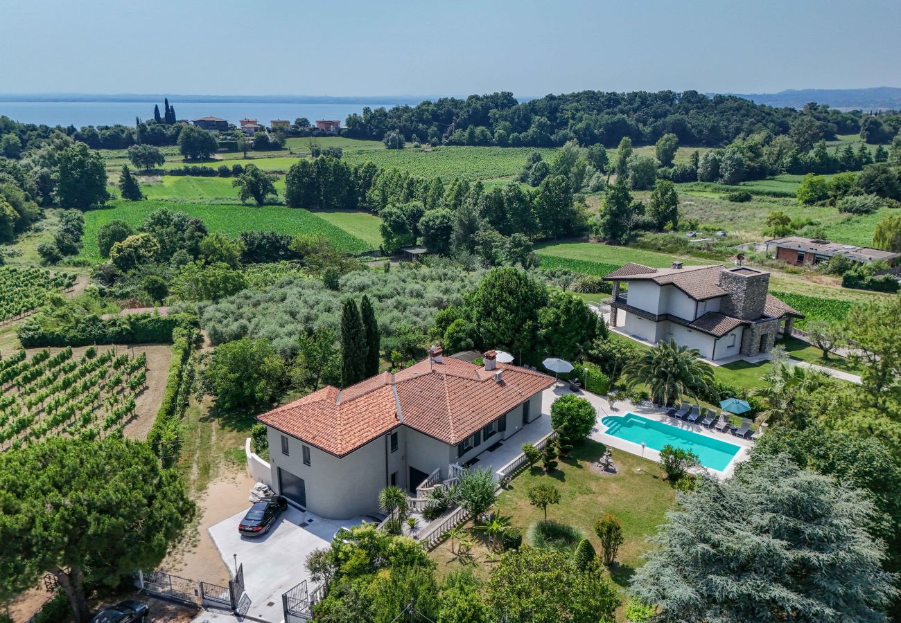 Villa a Moniga del Garda - Villa Stefano by Garda FeWo