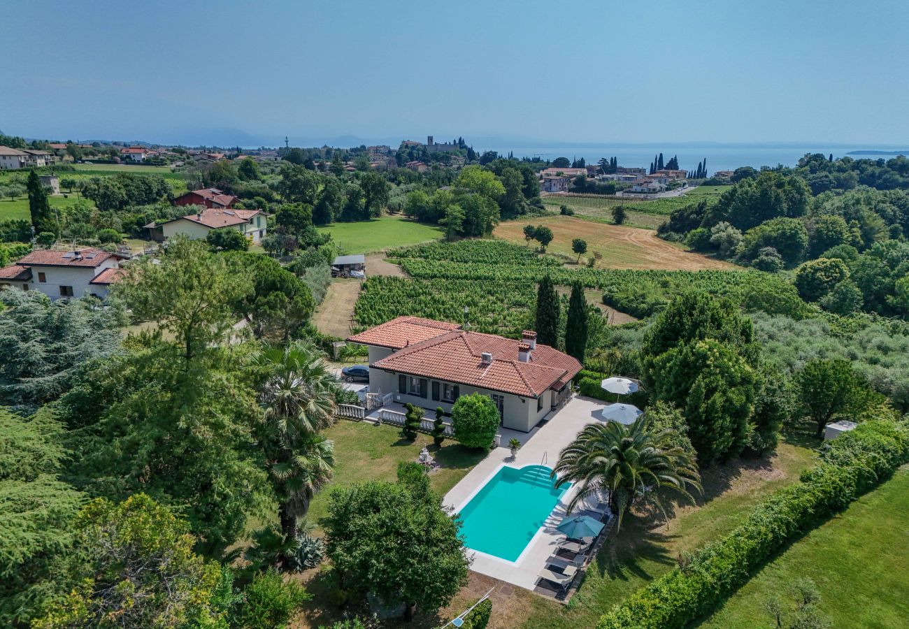 Villa a Moniga del Garda - Villa Stefano by Garda FeWo