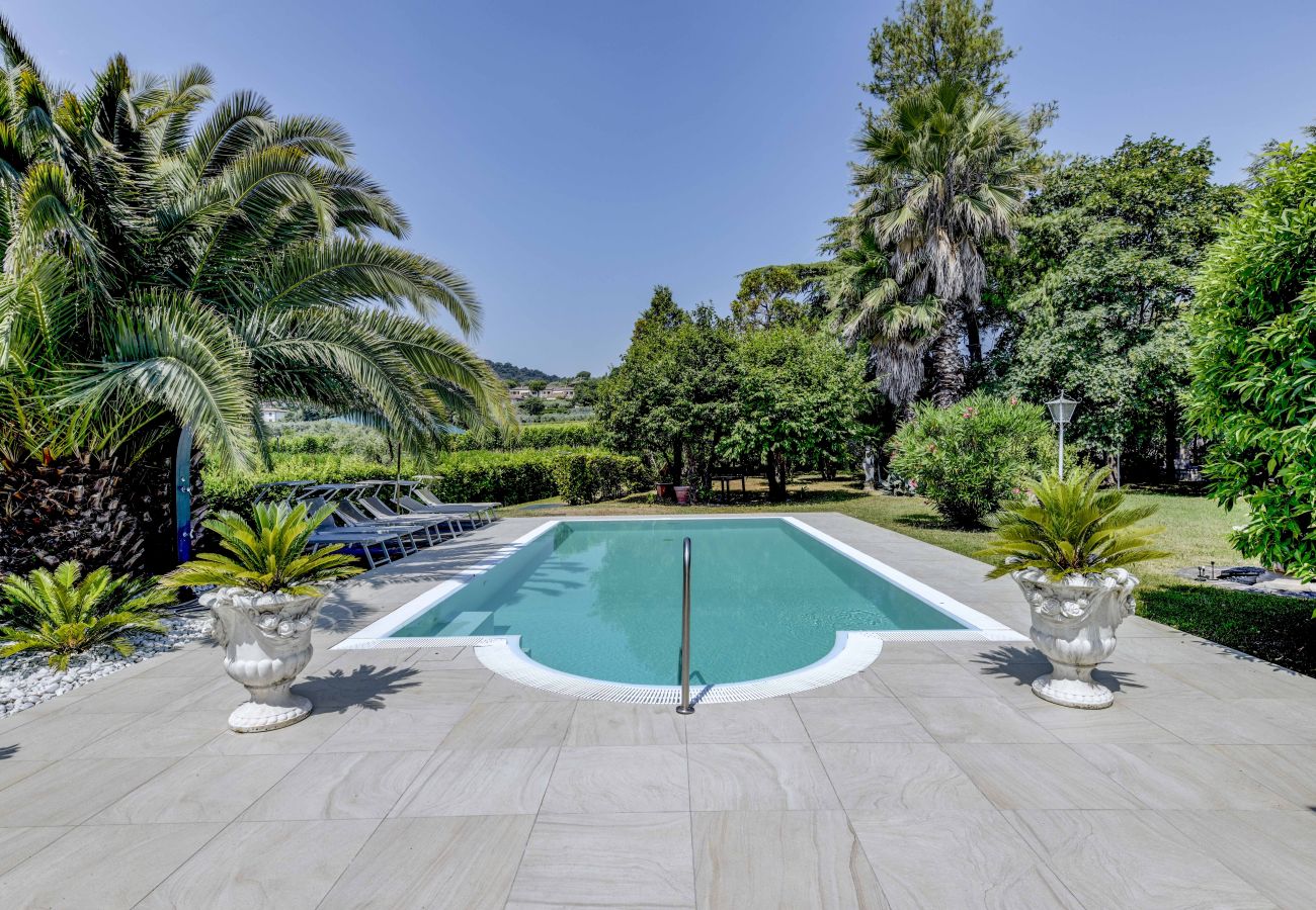 Villa a Moniga del Garda - Villa Stefano by Garda FeWo