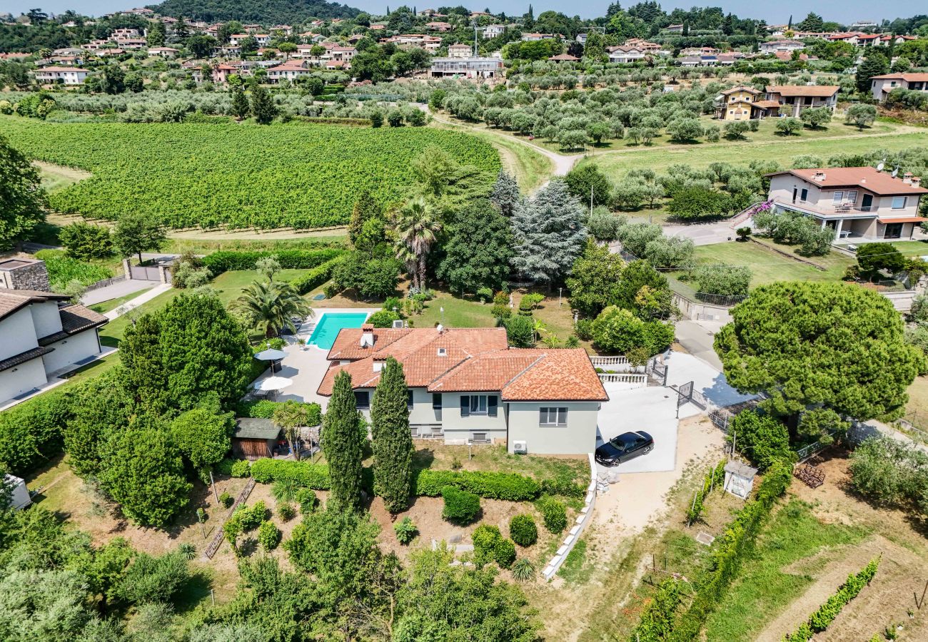Villa a Moniga del Garda - Villa Stefano by Garda FeWo