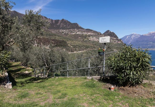 Appartamento a Tignale - .Ciliegia by Garda FeWo Appartamento a Tignale - .Ciliegia by Garda FeWo