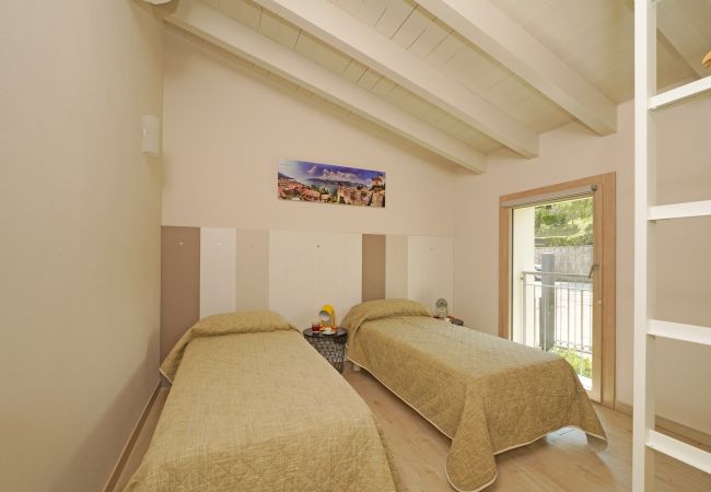 Casa a schiera a Manerba del Garda - Gardaliva - Green Duplex 1 by Garda FeWo Casa a schiera a Manerba del Garda - Gardaliva - Green Duplex 1 by Garda FeWo