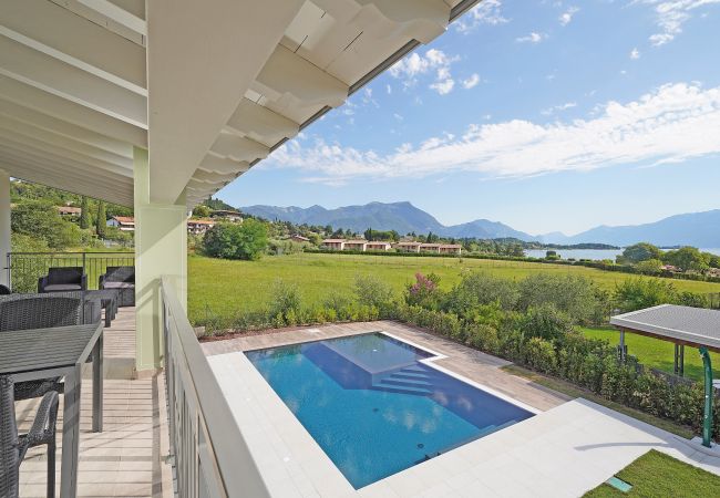 Appartamento a Manerba del Garda - Gardaliva - Suite 5 by Garda FeWo Appartamento a Manerba del Garda - Gardaliva - Suite 5 by Garda FeWo