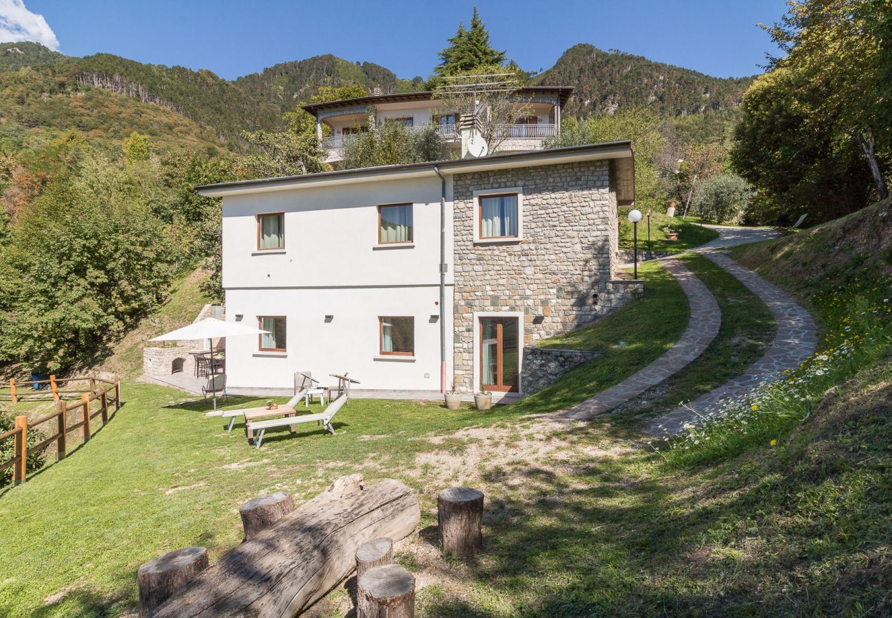 Casa a Tignale - Malga Mary by Garda FeWo