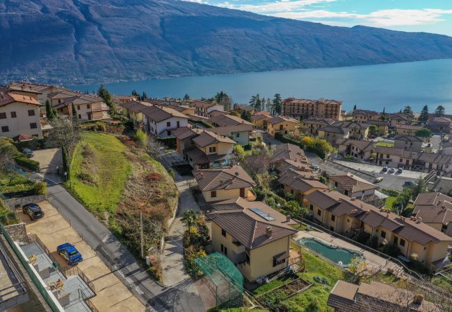 Appartamento a Tignale - Conte - adults only apartment Appartamento a Tignale - Conte - adults only apartment