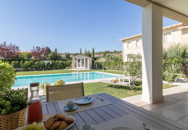 Appartamento a Manerba del Garda - Villa Meri - Lake by Garda FeWo Appartamento a Manerba del Garda - Villa Meri - Lake by Garda FeWo